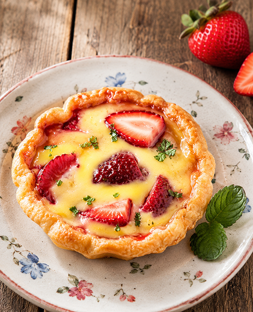 Strawberry honey custard tart 