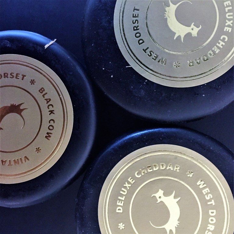 Black Cow Cheddar - 200G