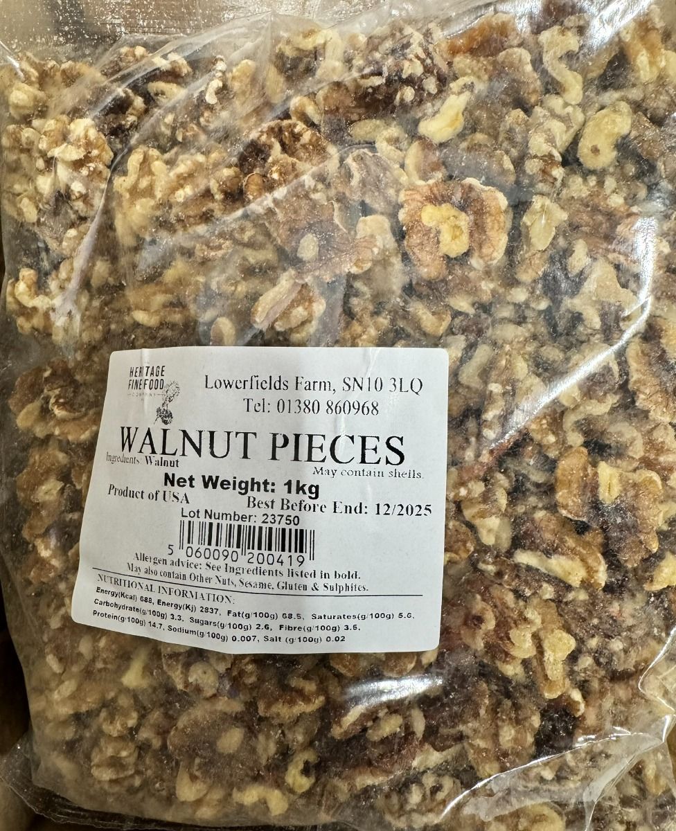 Walnut pieces - 1KG